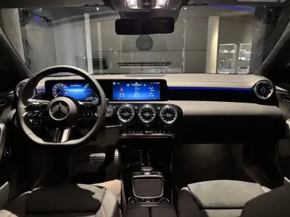 Photo 4 Mercedes CLA  Shooting Brake 250 e Hybrid EQ 8G-DCT