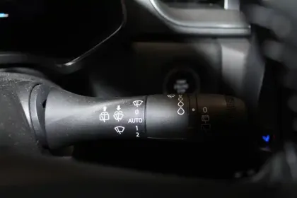 Photo 34 Renault Captur  E-Tech full hybrid 145 ch