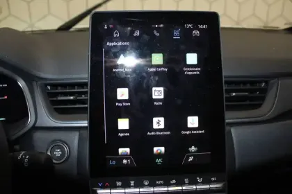 Photo 28 Renault Captur  E-Tech full hybrid 145 ch