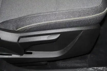 Photo 50 Renault Captur  E-Tech full hybrid 145 ch