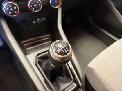 Photo 21 Renault Clio  dCi 100