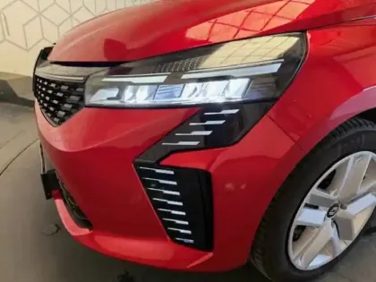 Photo 16 Renault Clio  dCi 100