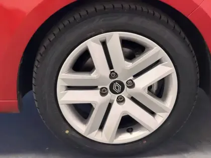 Photo 62 Renault Clio  dCi 100