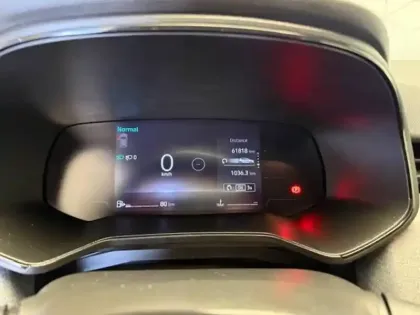 Photo 24 Renault Clio  dCi 100