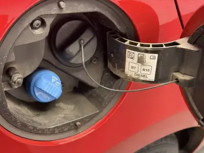 Photo 61 Renault Clio  dCi 100