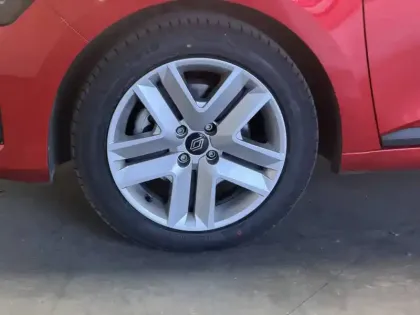 Photo 54 Renault Clio  dCi 100