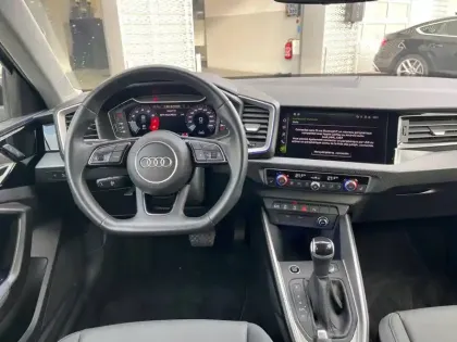 Photo 36 Audi A1  Allstreet 30 TFSI 110 ch S tronic 7