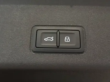 Photo 21 Audi Q3  e-hybrid 272 ch S tronic 6