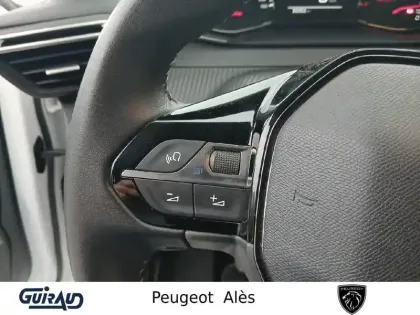 Photo 17 Peugeot 208  PureTech 100 S&S BVM6
