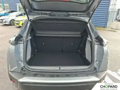 Photo 31 Peugeot 2008  Hybrid 145 e-DCS6