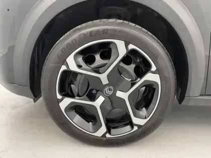 Photo 16 Citroën C3  Turbo 100 ch BVM6