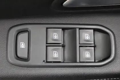 Photo 33 Dacia Duster  ECO-G 100 4x2