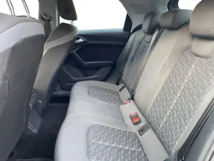 Photo 13 Audi A1  Sportback 30 TFSI 116 ch BVM6