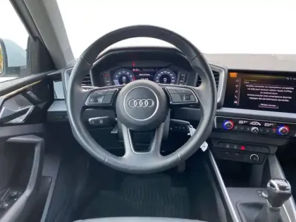 Photo 11 Audi A1  Sportback 30 TFSI 116 ch BVM6