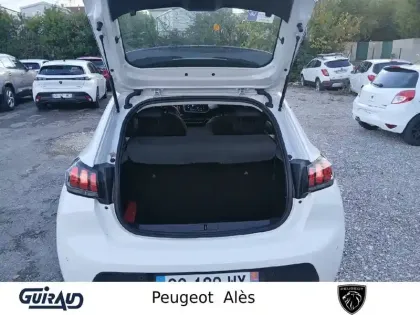 Photo 49 Peugeot 208  PureTech 100 S&S BVM6