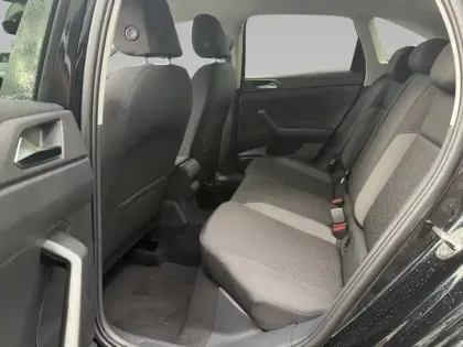 Photo 13 Volkswagen Taigo  1.0 TSI 116 DSG7