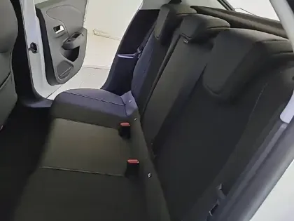 Photo 27 Opel Corsa  Electrique 136 ch & Batterie 50 kw/h