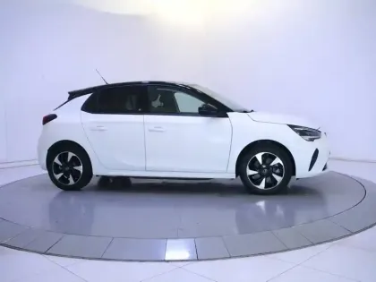 Photo 19 Opel Corsa  Electrique 136 ch & Batterie 50 kw/h