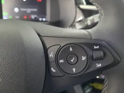 Photo 11 Opel Corsa  Electrique 136 ch & Batterie 50 kw/h