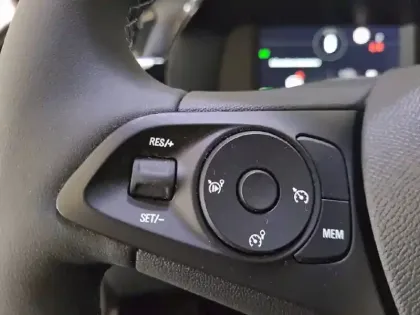 Photo 44 Opel Corsa  Electrique 136 ch & Batterie 50 kw/h