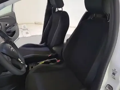 Photo 26 Opel Corsa  Electrique 136 ch & Batterie 50 kw/h