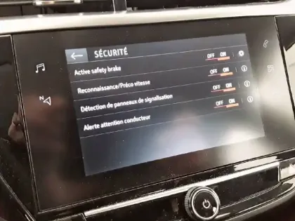 Photo 42 Opel Corsa  1.2 75 ch BVM5