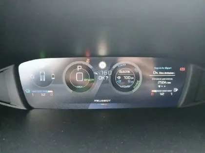 Photo 9 Peugeot 308  Plug-in Hybrid 195 ch e-DCS7