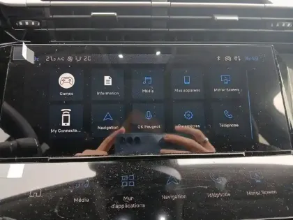 Photo 39 Peugeot 308  Plug-in Hybrid 195 ch e-DCS7