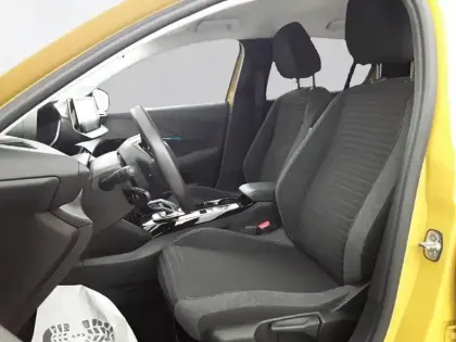 Photo 10 Peugeot 208  Electrique 50 kWh 136ch