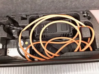 Photo 27 Peugeot 2008  Moteur électrique 136 ch