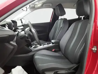 Photo 10 Peugeot 2008  Moteur électrique 136 ch