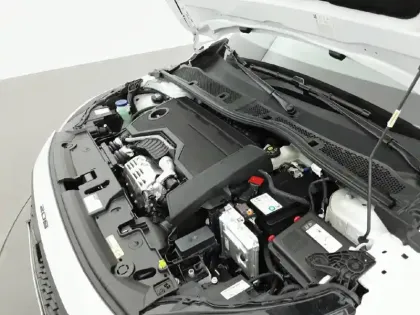 Photo 35 Peugeot 208  Hybrid 110 e-DCS6