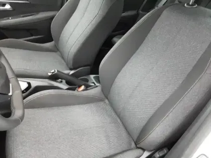 Photo 6 Peugeot 208  Hybrid 110 e-DCS6