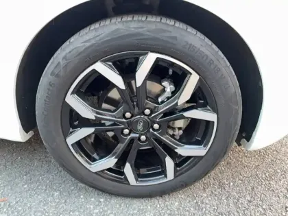 Photo 33 Ford Puma  1.0 Flexifuel 125 ch mHEV S&S BVM6