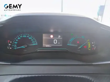 Photo 17 Peugeot 208  Hybrid 110 e-DCS6