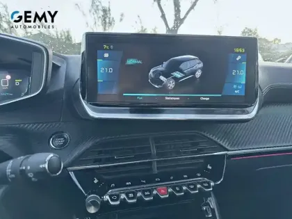 Photo 28 Peugeot 2008  Electrique 136 ch