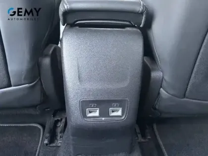 Photo 11 Peugeot 2008  Electrique 136 ch