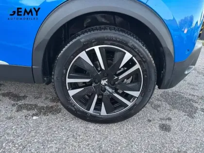 Photo 10 Peugeot 2008  Electrique 136 ch