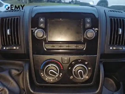 Photo 12 Peugeot Boxer  TOLE 333 L2H2 BLUEHDI 120 S&S