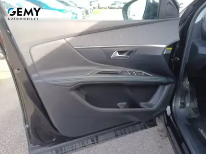 Photo 11 Peugeot 3008  BlueHDi 130ch S&S EAT8