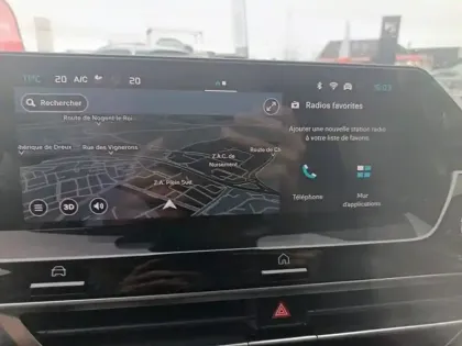 Photo 14 Citroën C4  Hybride 136 e-DCS6