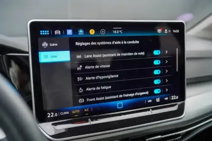 Photo 26 Volkswagen Golf  1.5 TSI EVO2 116 BVM6