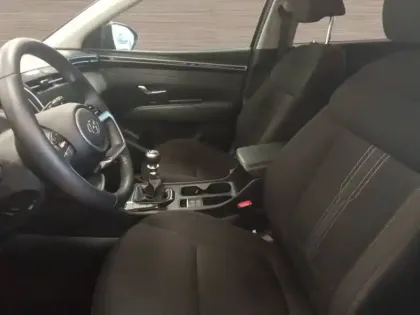 Photo 8 Hyundai Tucson  1.6 T-GDI 150 Hybrid 48V iBVM