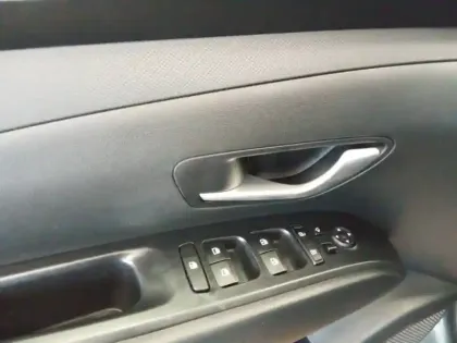 Photo 153 Hyundai Tucson  1.6 T-GDI 150 Hybrid 48V iBVM