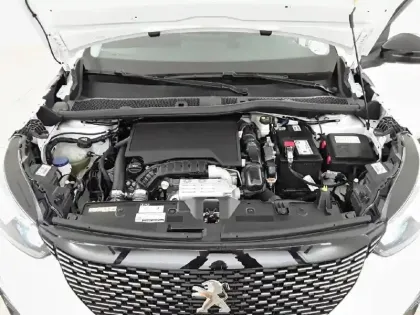 Photo 25 Peugeot 2008  PureTech 130 S&S EAT8