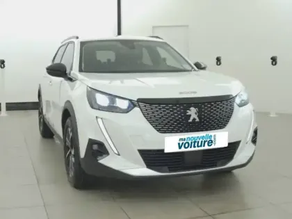 Photo 28 Peugeot 2008  PureTech 130 S&S EAT8