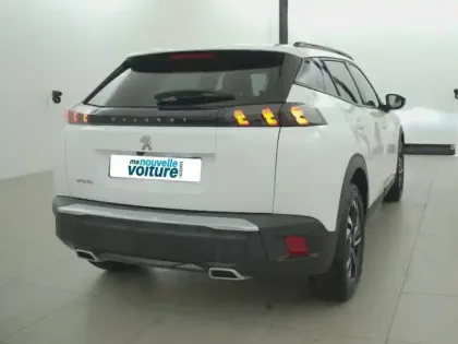 Photo 31 Peugeot 2008  PureTech 130 S&S EAT8