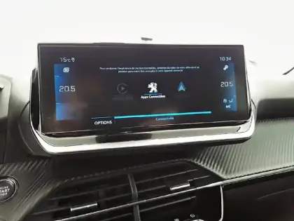 Photo 18 Peugeot 2008  PureTech 130 S&S EAT8