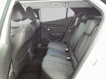 Photo 11 Peugeot 2008  PureTech 130 S&S EAT8