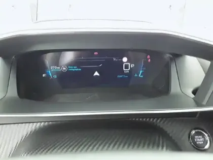 Photo 9 Peugeot 2008  PureTech 130 S&S EAT8